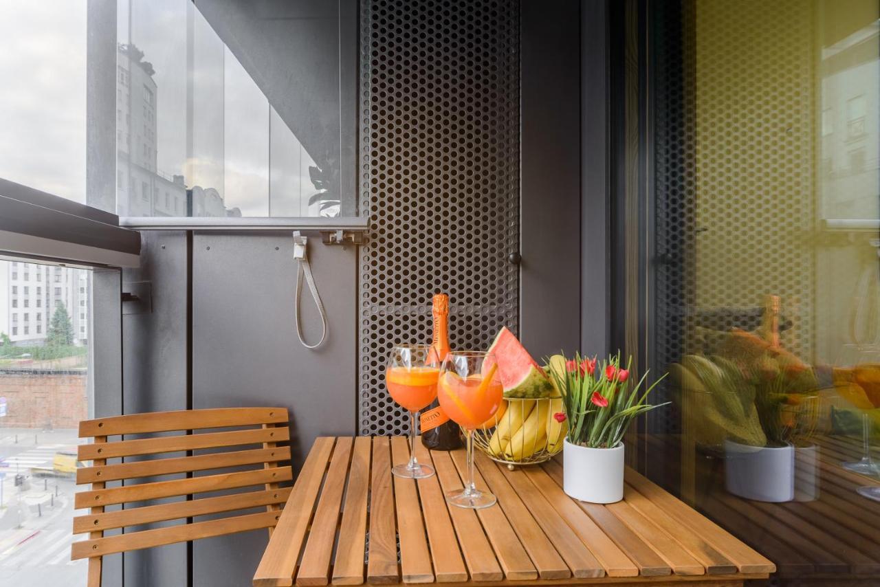 Lumina Luxury Apartments In Mennica Residence Warsaw Exterior photo